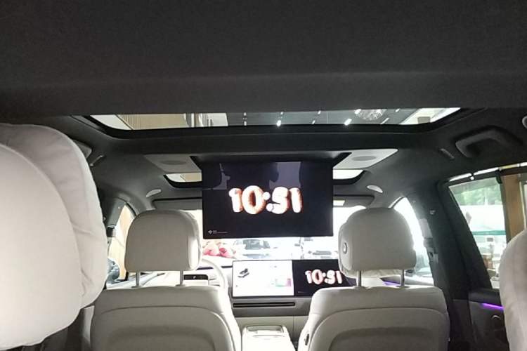 Used Li Auto i6 2025 Model Four-Wheel-Drive Standard Type Headliner