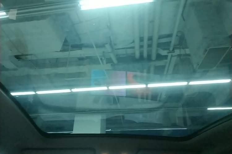 Used Li Auto i6 2025 Model Four-Wheel-Drive Standard Type Headliner