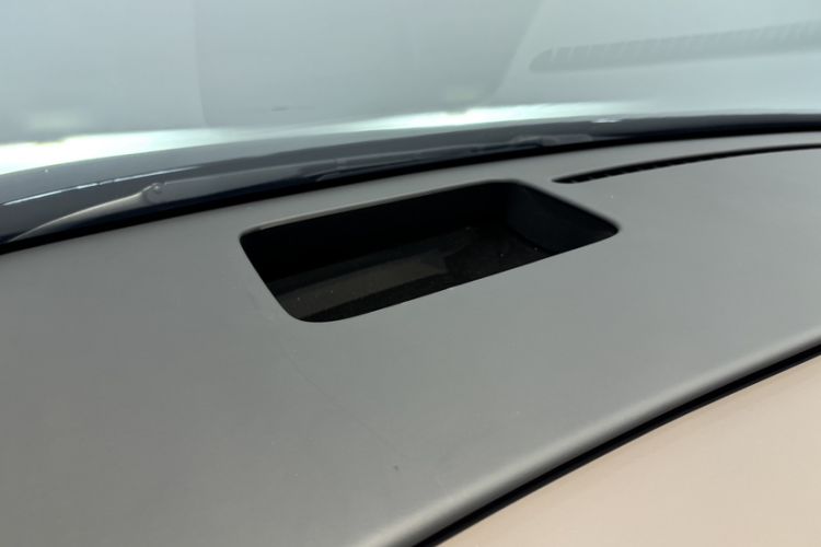 Used Li Auto i6 2025 Model Four-Wheel-Drive Standard Type Interior 2