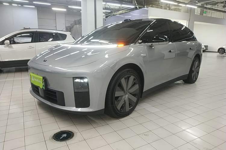 Li Auto i6 2025 Model Four-Wheel-Drive Standard Type usata Guazi used car, China used car export, Used car for sale, Used  cars, Cheapest cars for sale