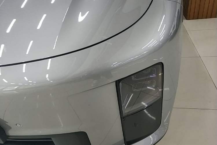Used Li Auto i6 2025 Model Four-Wheel-Drive Standard Type Left Front Headlight