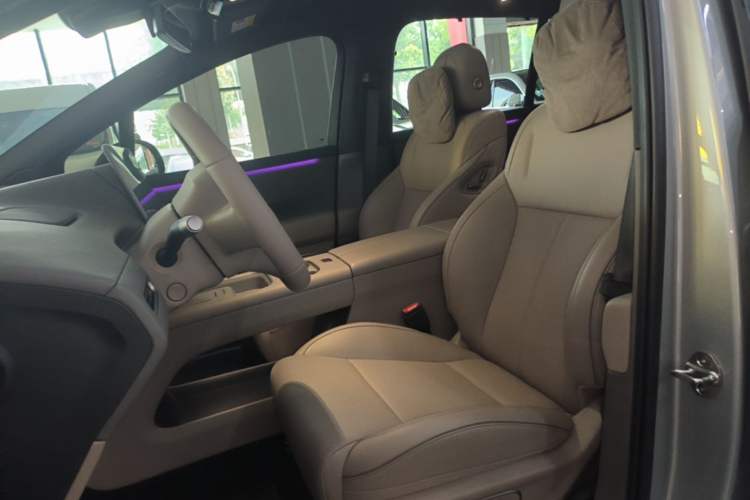 Used Li Auto i6 2025 Model Two-Wheel-Drive Standard Type Left Front Seat