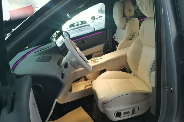 Used Li Auto i6 2025 Model Four-Wheel-Drive Standard Type Left Front Seat