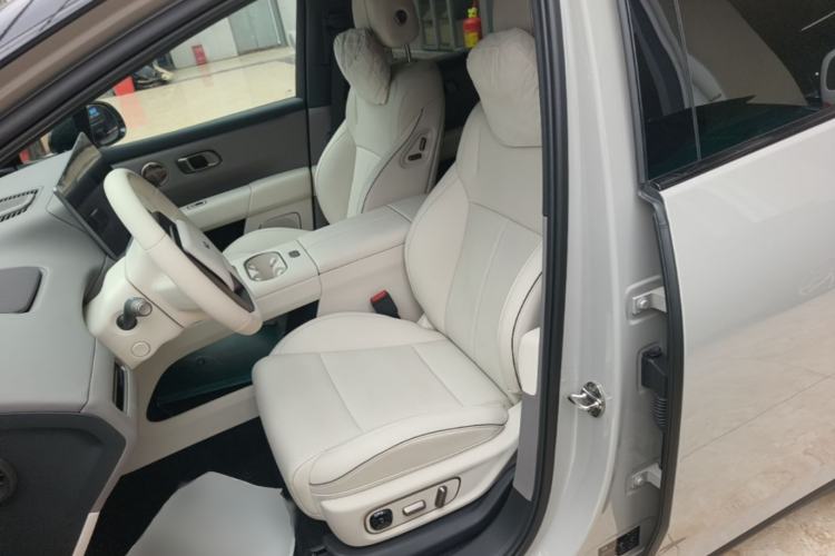 Used Li Auto i6 2025 Model Four-Wheel-Drive Standard Type Left Front Seat