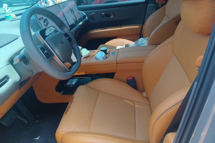 Used Li Auto i6 2025 Model Two-Wheel-Drive Standard Type Left Front Seat