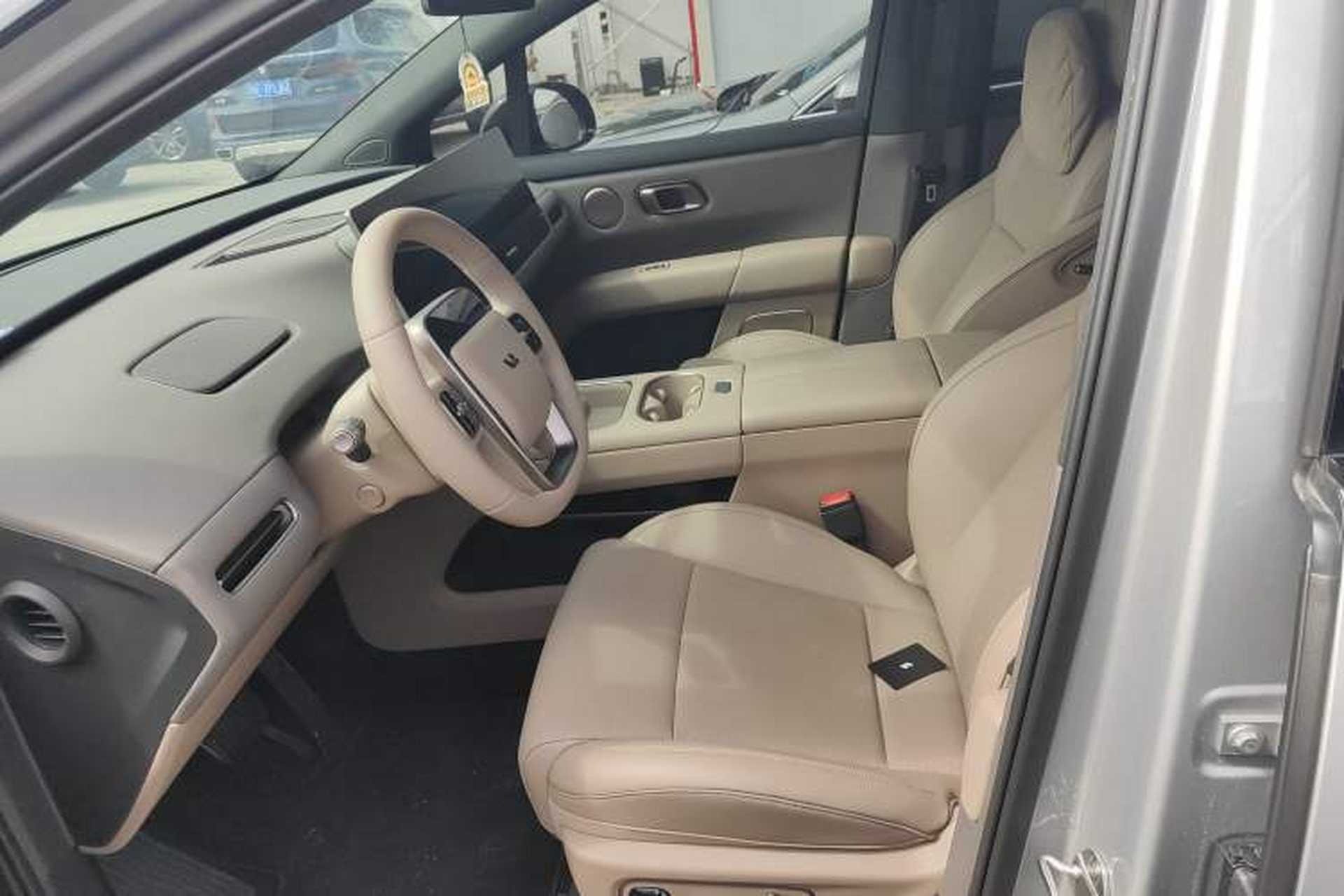 Used Li Auto i6 2025 Model Two-Wheel-Drive Standard Type Left Front Seat