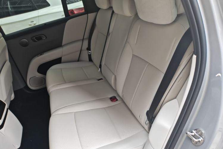 Used Li Auto i6 2025 Model Two-Wheel-Drive Standard Type Left Rear Seat