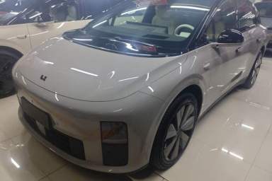 Used Li Auto i6 2025 Model Two-Wheel-Drive Standard Type