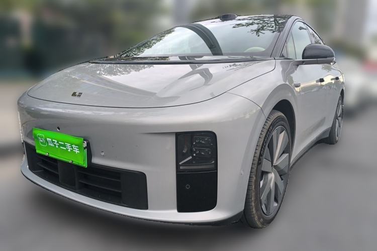 Used Li Auto i6 2025 Model Four-Wheel-Drive Standard Type Guazi used car, China used car export, Used car for sale, Used  cars, Cheapest cars for sale
