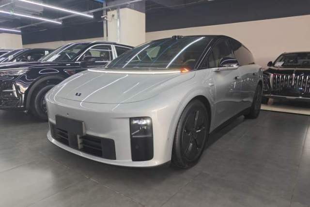 Used Li Auto i6 2025 Model Two-Wheel-Drive Standard Type