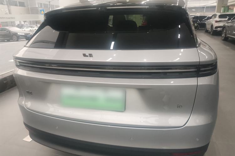 Used Li Auto i6 2025 Model Two-Wheel-Drive Standard Type Rear