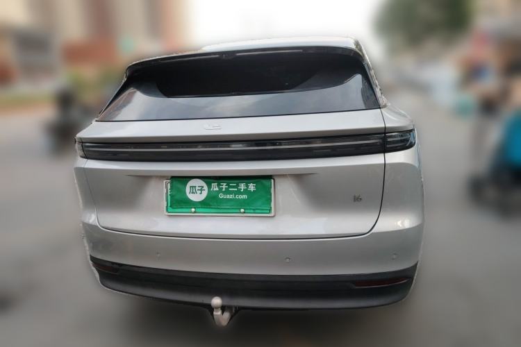 Used Li Auto i6 2025 Model Four-Wheel-Drive Standard Type Rear