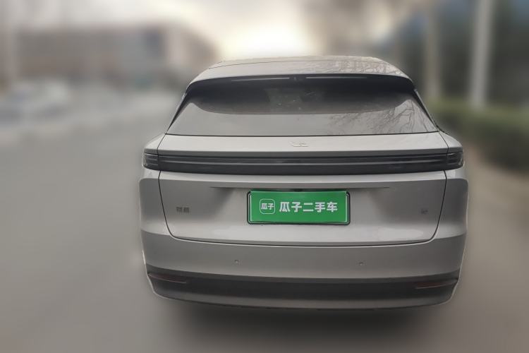 Used Li Auto i6 2025 Model Four-Wheel-Drive Standard Type Rear