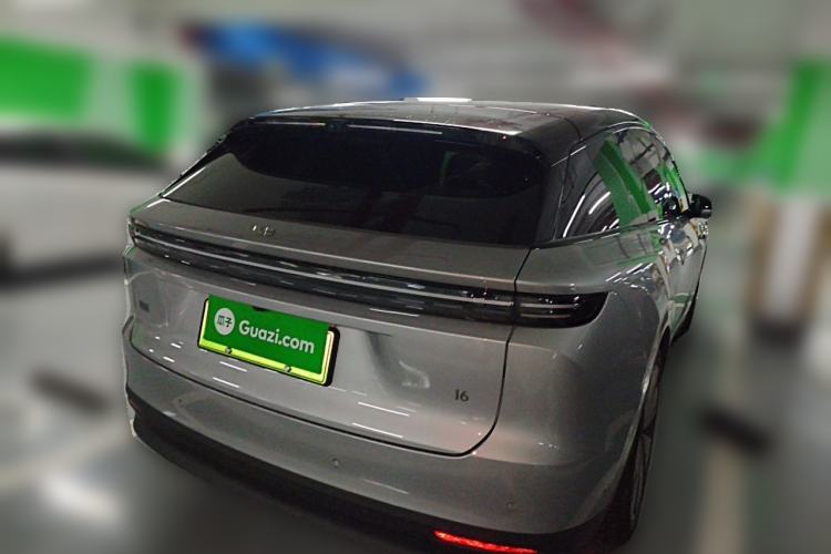 Used Li Auto i6 2025 Model Four-Wheel-Drive Standard Type Rear Right 45 Deg