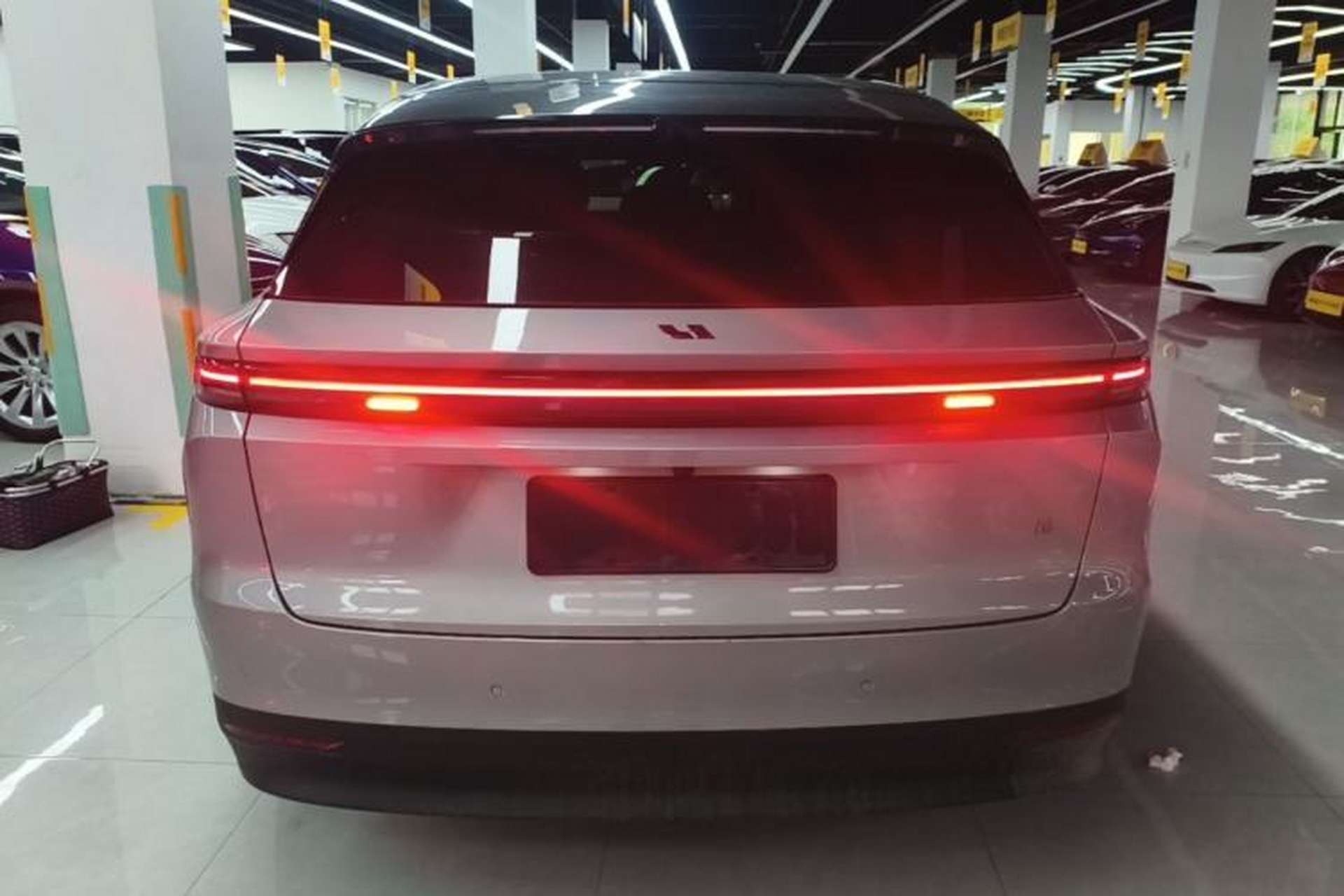 Used Li Auto i6 2025 Model Four-Wheel-Drive Standard Type Rear