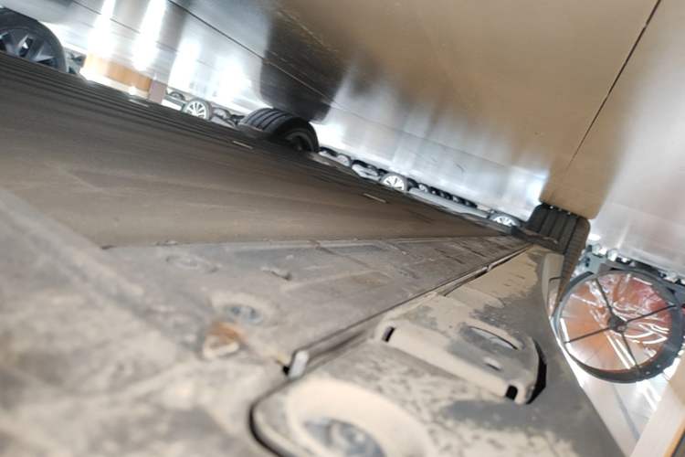 Used Li Auto i6 2025 Model Four-Wheel-Drive Standard Type Right Side Sill