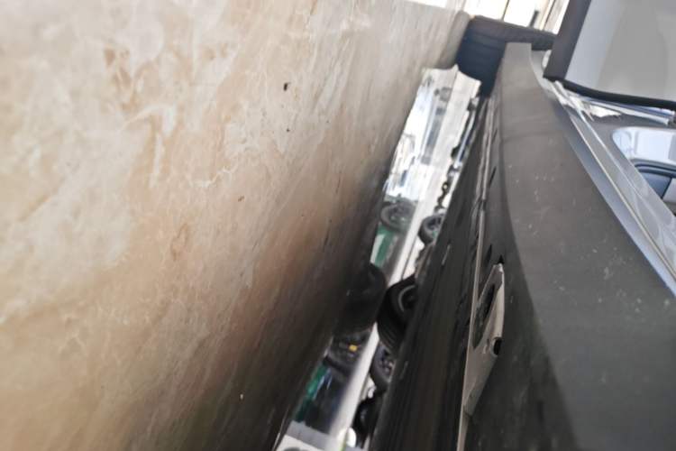 Used Li Auto i6 2025 Model Two-Wheel-Drive Standard Type Right Side Sill