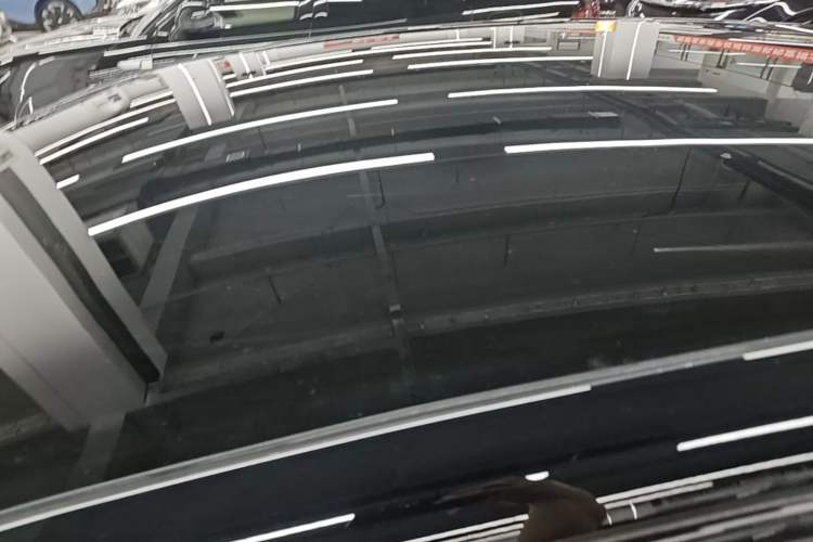 Used Li Auto i6 2025 Model Two-Wheel-Drive Standard Type Roof