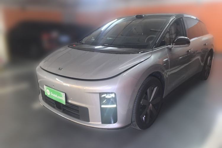 Used Li Auto i6 2025 Model Four-Wheel-Drive Standard Type Guazi used car, China used car export, Used car for sale, Used cars, Cheapest cars for sale