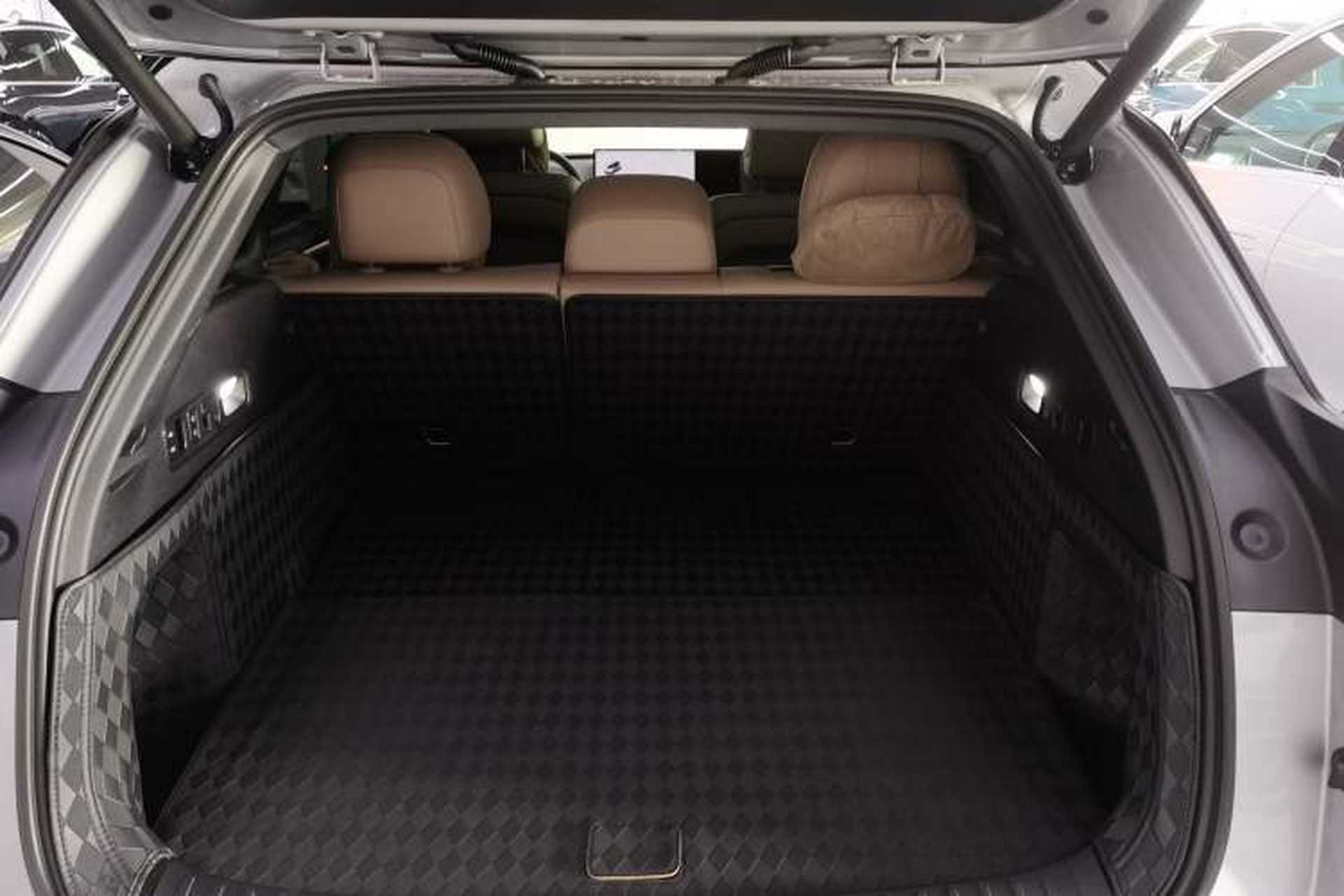 Used Li Auto i6 2025 Model Four-Wheel-Drive Standard Type Trunk