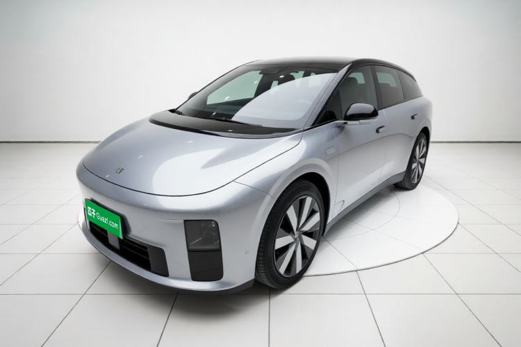 Używany Li Auto i6 2025 Model Four-Wheel-Drive Standard Type Guazi used car, China used car export, Used car for sale, Used cars, Cheapest cars for sale