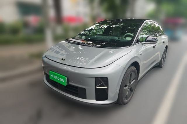 Used Li Auto i6 2025 Model Two-Wheel-Drive Standard Type