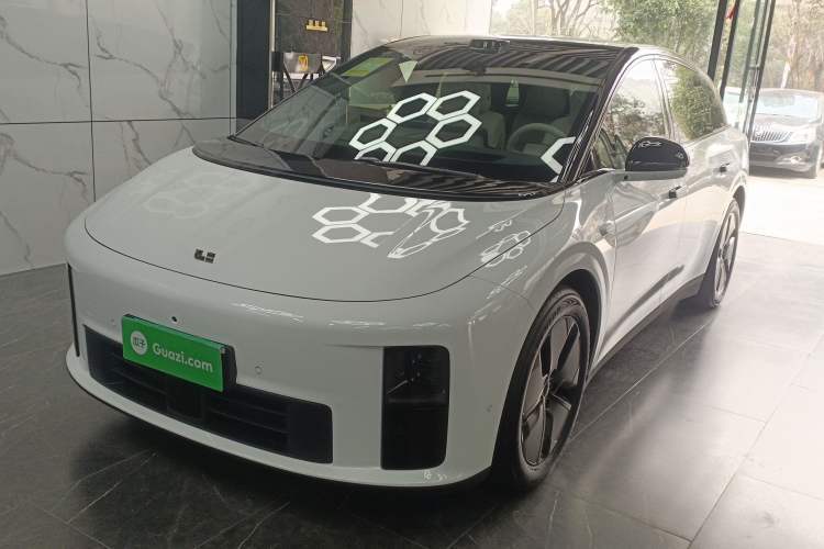 Used Li Auto i6 2025 Model Two-Wheel-Drive Standard Type Guazi used car, China used car export, Used car for sale, Used  cars, Cheapest cars for sale