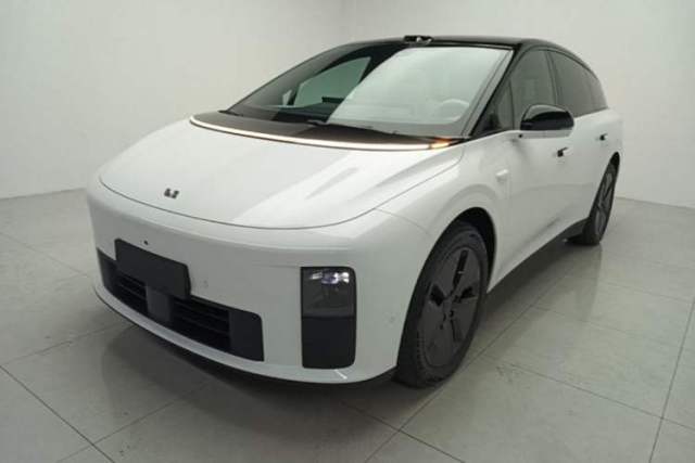 Used Li Auto i6 2025 Model Two-Wheel-Drive Standard Type