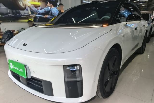 Used Li Auto i6 2025 Model Two-Wheel-Drive Standard Type