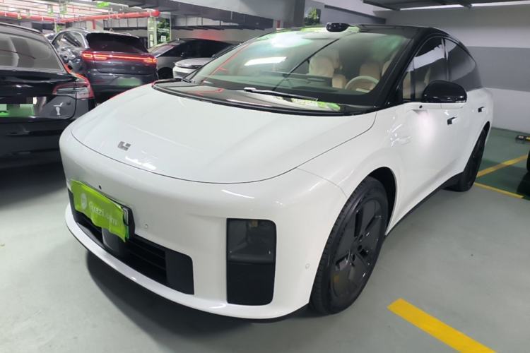 Li Auto i6 2025 Model Two-Wheel-Drive Standard Type de segunda mano Guazi used car, China used car export, Used car for sale, Used cars, Cheapest cars for sale
