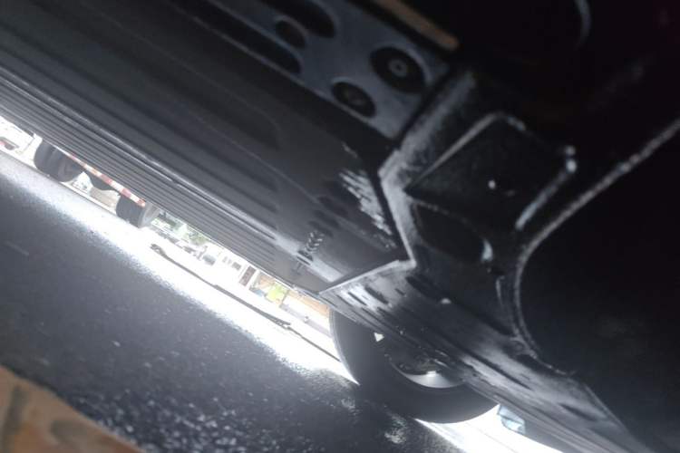 Used Li Auto i6 2025 Model Two-Wheel-Drive Standard Type Chassis Front Right