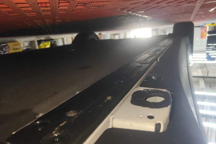 Used Li Auto i6 2025 Model Two-Wheel-Drive Standard Type Chassis Front Right