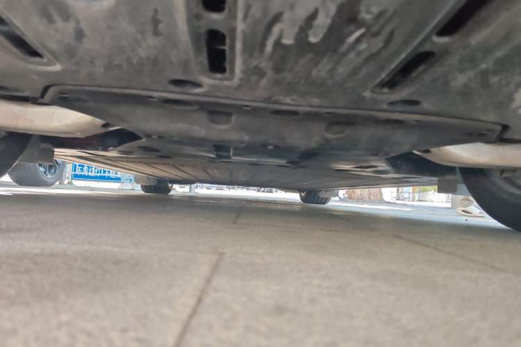 Used Li Auto i6 2025 Model Four-Wheel-Drive Standard Type Chassis Rear