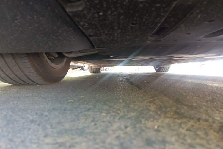 Used Li Auto i6 2025 Model Two-Wheel-Drive Standard Type Chassis Rear