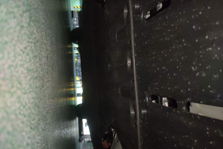 Used Li Auto i6 2025 Model Two-Wheel-Drive Standard Type Chassis Rear