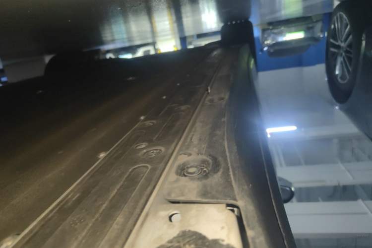 Used Li Auto i6 2025 Model Two-Wheel-Drive Standard Type Chassis Rear Left