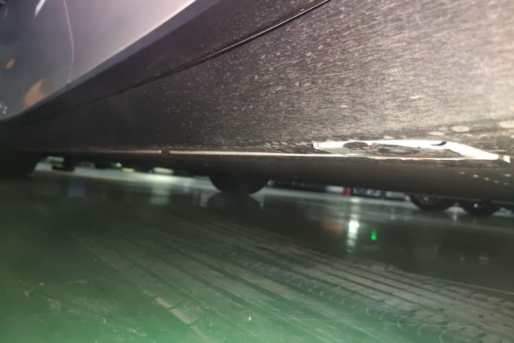 Used Li Auto i6 2025 Model Two-Wheel-Drive Standard Type Chassis Rear Left