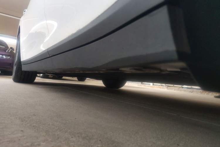 Used Li Auto i6 2025 Model Two-Wheel-Drive Standard Type Chassis Rear Left
