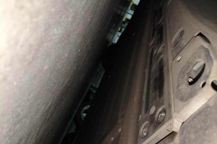 Used Li Auto i6 2025 Model Two-Wheel-Drive Standard Type Chassis Rear Left
