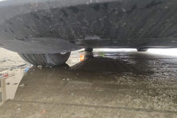 Used Li Auto i6 2025 Model Two-Wheel-Drive Standard Type Chassis Rear Right