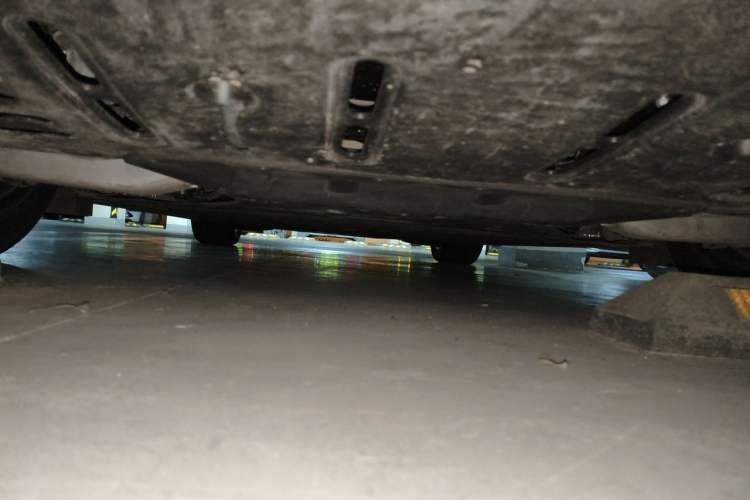 Used Li Auto i6 2025 Model Two-Wheel-Drive Standard Type Chassis Rear