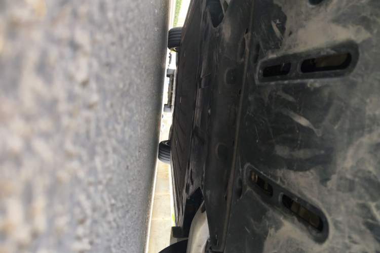 Used Li Auto i6 2025 Model Two-Wheel-Drive Standard Type Chassis Rear