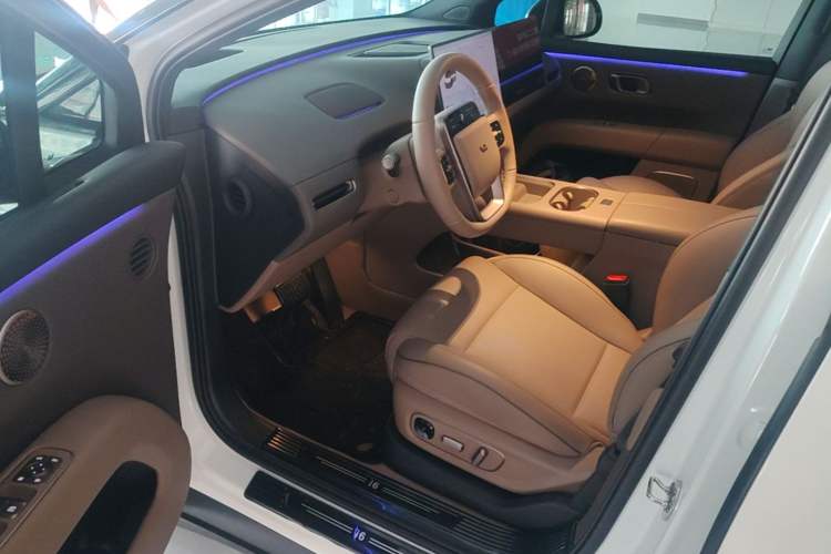 Used Li Auto i6 2025 Model Two-Wheel-Drive Standard Type Driver Seat