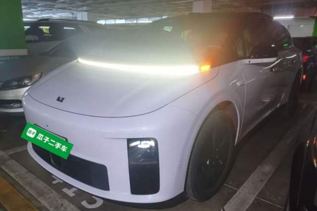 Used Li Auto i6 2025 Model Two-Wheel-Drive Standard Type