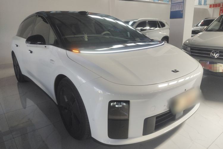 Used Li Auto i6 2025 Model Two-Wheel-Drive Standard Type Exterior 1