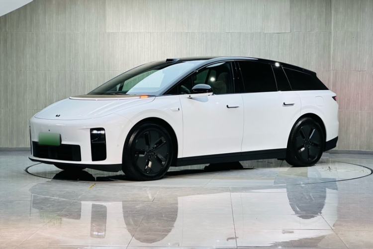Used Li Auto i6 2025 Model Two-Wheel-Drive Standard Type Exterior 2