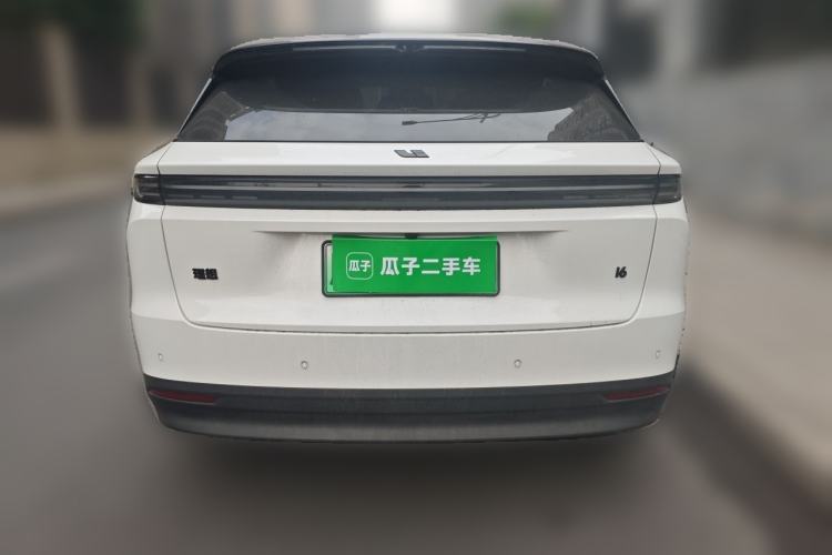 Used Li Auto i6 2025 Model Two-Wheel-Drive Standard Type Exterior 4