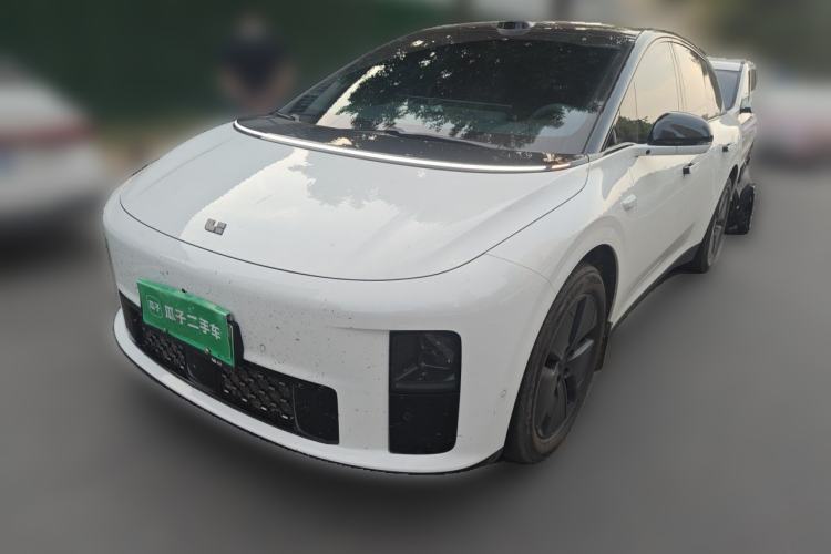 Used Li Auto i6 2025 Model Two-Wheel-Drive Standard Type Guazi used car, China used car export, Used car for sale, Used cars, Cheapest cars for sale