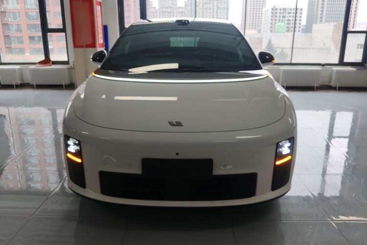 Used Li Auto i6 2025 Model Two-Wheel-Drive Standard Type Front