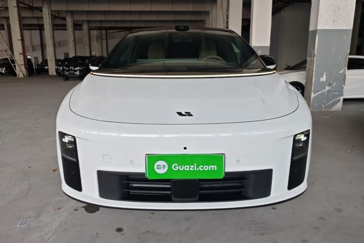 Used Li Auto i6 2025 Model Two-Wheel-Drive Standard Type Front